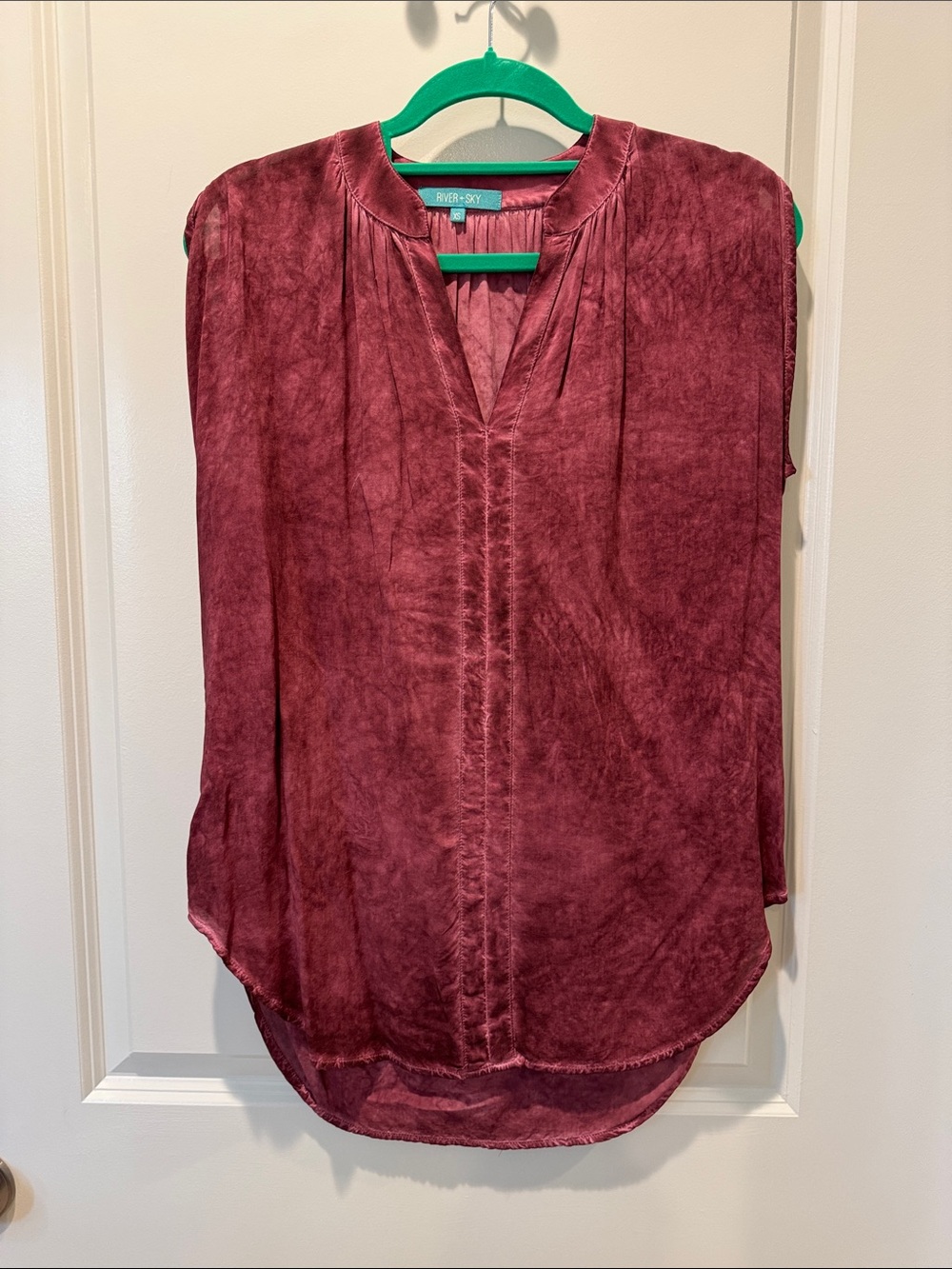 River + Sky Burgundy Sleeveless V-Neck Tank Top